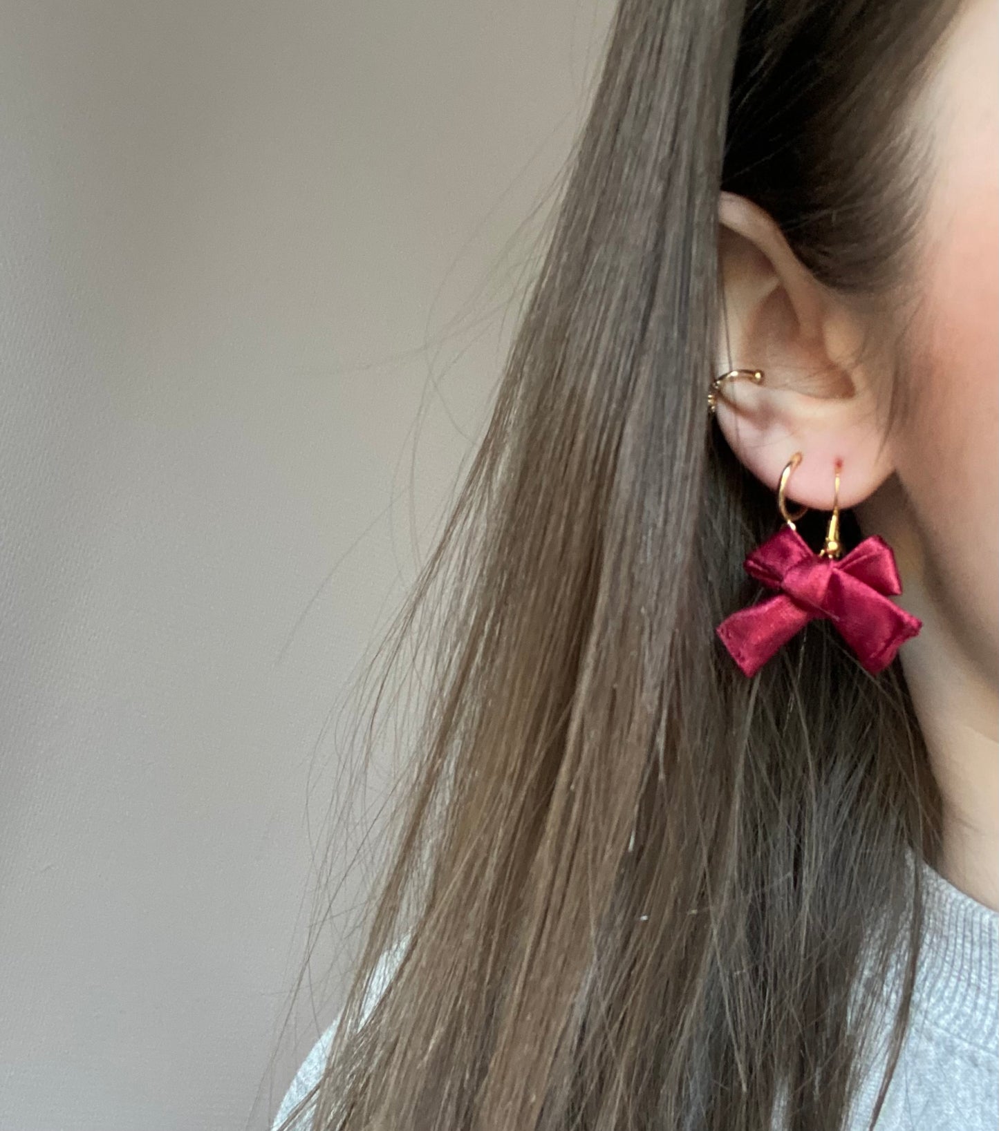 Boucles d’oreilles satinée bordeaux