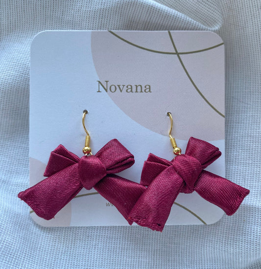 Boucles d’oreilles satinée bordeaux