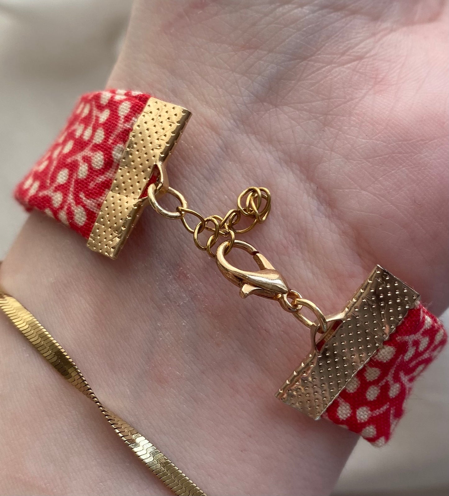 Bracelet simple rouge et blanc