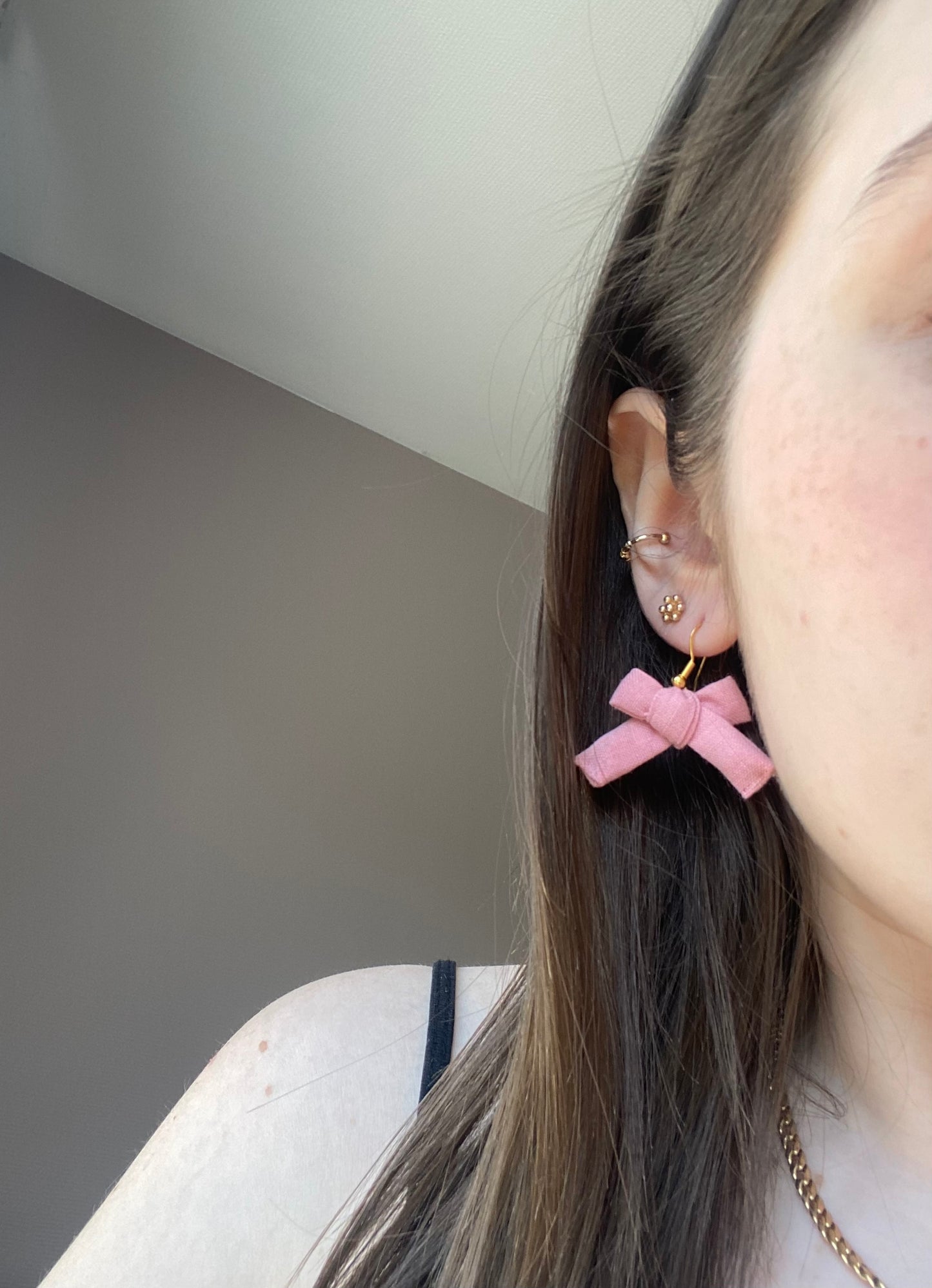 Boucles d’oreilles rose bébé